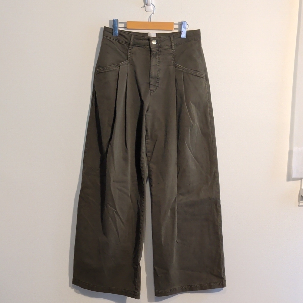ANTHROPOLOGIE MAEVE wide-leg chino trousers in olive green - size 6